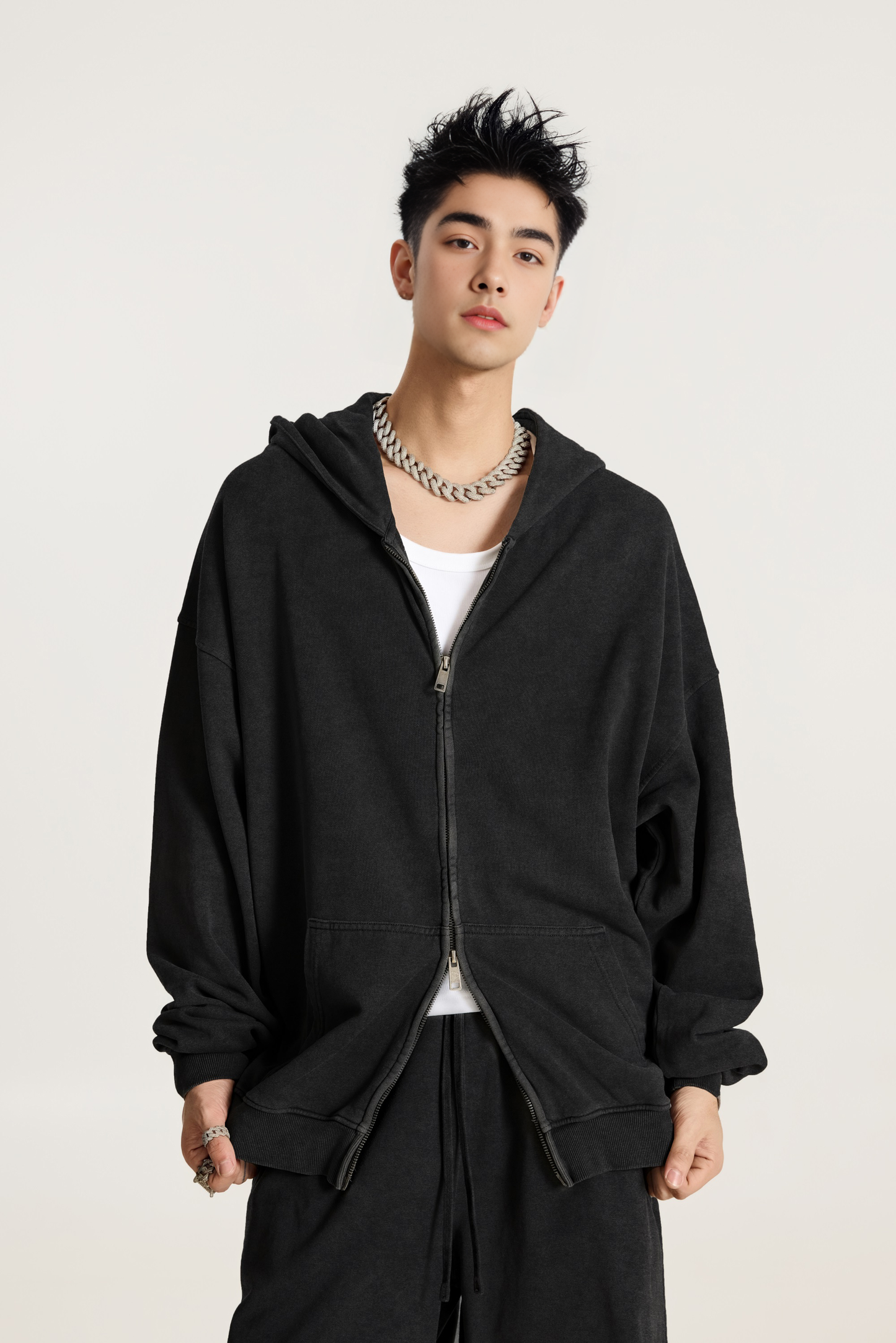 Custom 370 GSM 100% Cotton Heavyweight Hoodie - Cropped Oversized Zip Up Men's Pullover with Panel Design Streetwear Jacket